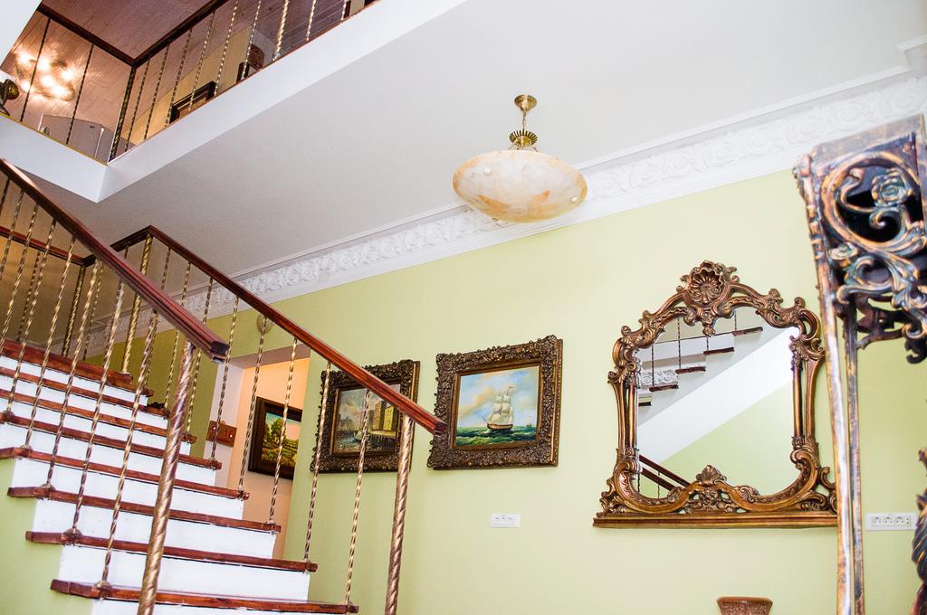 Guest House De Rishelye Одеса Екстериор снимка