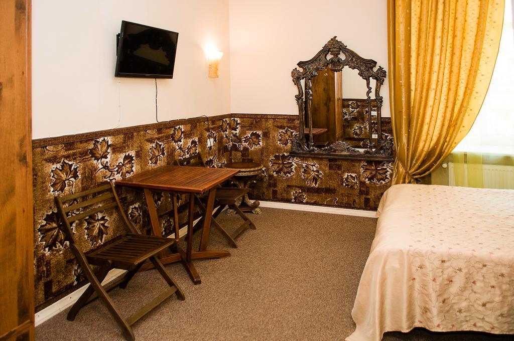 Guest House De Rishelye Одеса Екстериор снимка