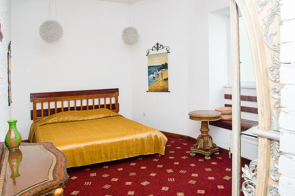 Guest House De Rishelye Одеса Екстериор снимка