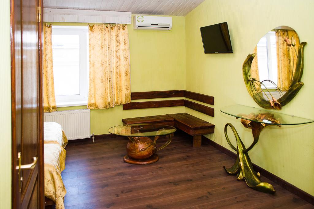 Guest House De Rishelye Одеса Екстериор снимка
