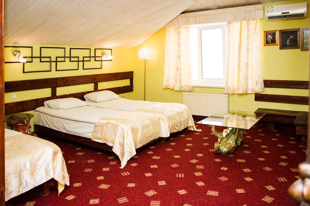Guest House De Rishelye Одеса Екстериор снимка